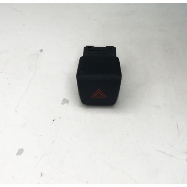 Botao Pisca Alerta Nissan Kicks 2020 