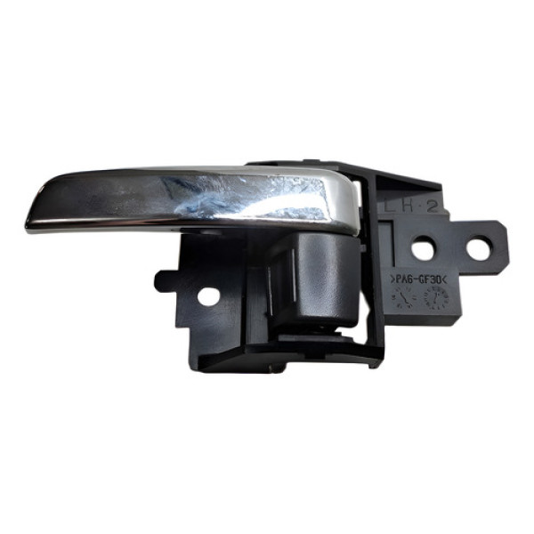 Maçaneta Interna Outlander 2015 Traseira Esquerda 1 Traseira