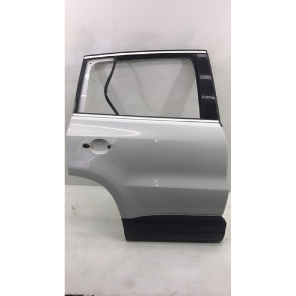 Porta Tiguan 2010 2011 2012 Traseira Direita Lisa  Branco Traseira Direita Branco