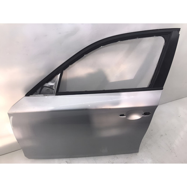 Porta Bmw 120 2008 2009 2010 Dianteira Esquerda Lisa  Cinza Dianteira Esquerda Cinza