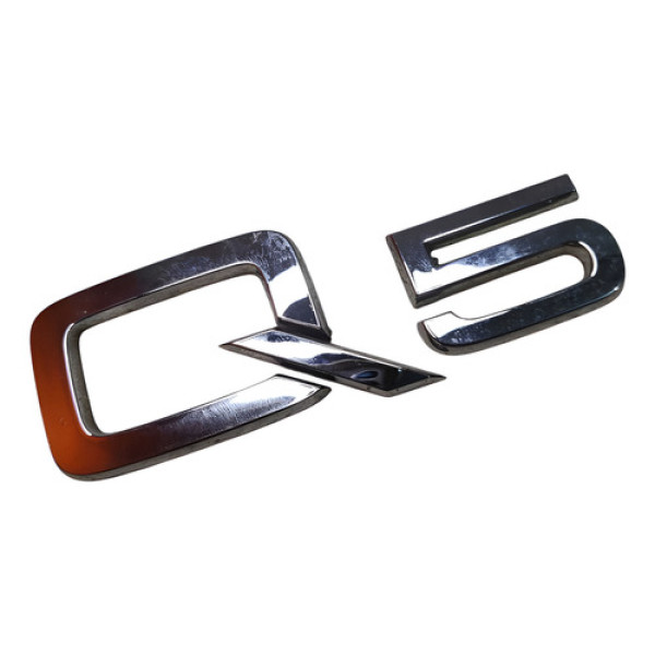 Letreiro Audi Q5 2014 1