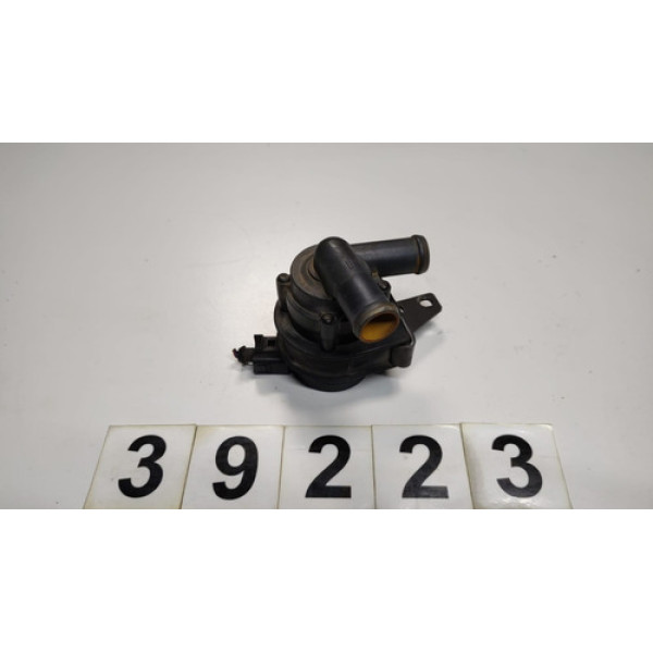 Bomba Agua Auxiliar Audi A4 3.0 2004 06c121601