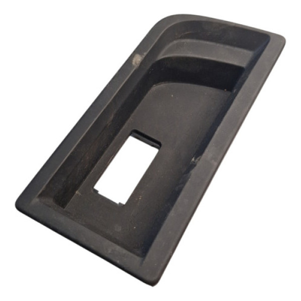 Acabamento Entrada Auxiliar Usb Bmw 320 2020 