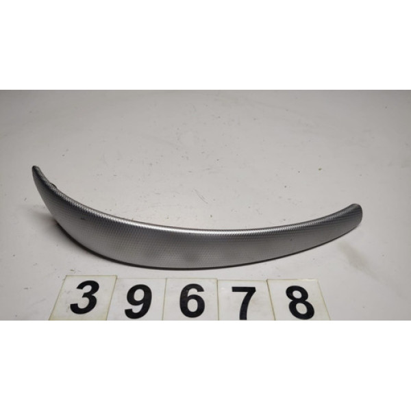 Puxador Porta Traseira Esquerda  Bmw 120 2010