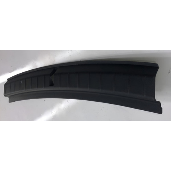 Acabamento Batente Porta Malas Bmw X1 2016 2017 2018 