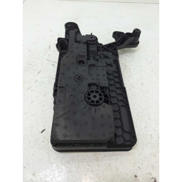 Suporte Base Bateria Vw Golf Tsi 2014 2015 2016