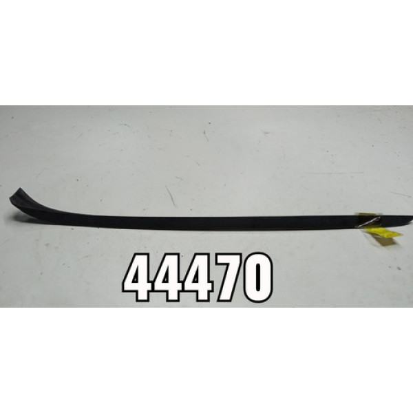 Friso Para-brisa Dianteiro Esquerdo Bmw 320 2011