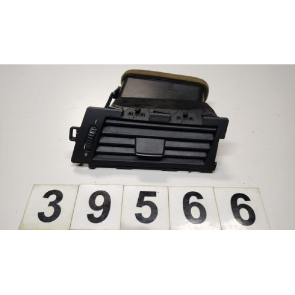 Difusor Ar Dianteiro Direito Bmw 550 2010