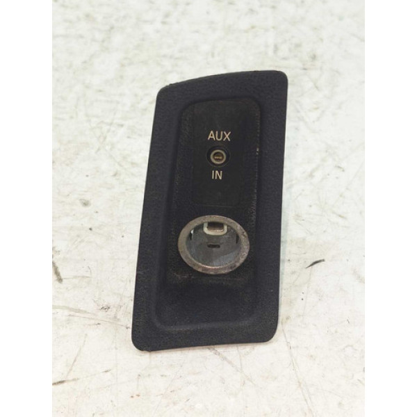 Botao Entrada Cabo Auxiliar Bmw 120i 2004 1