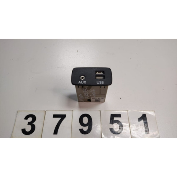 Entrada Aux-usb Subaru Forester 2016 86257al100 =37951 Cx146