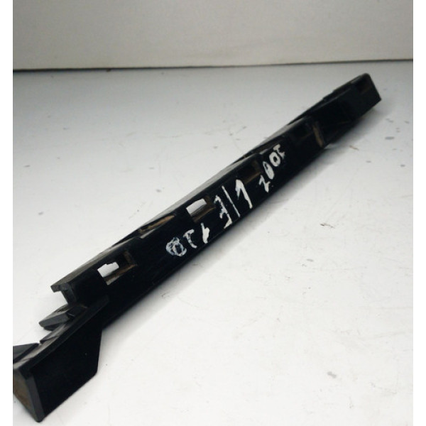 Suporte Gua Spoiler Bmw 120 2007 Lateral Esquerdo  