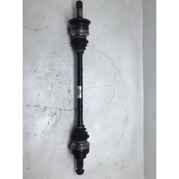 Semi Eixo Traseiro Bmw 116 2013 2014  Esquerdo 7628251al02