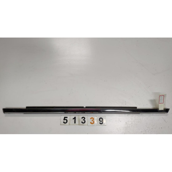 Pestena Friso Porta Traseira Dir Cherokee 2012 =51339 C5