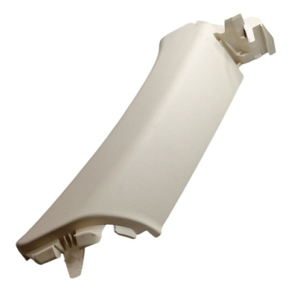 Acabamento Coluna Audi Q3 2015 Traseira Esquerda 8u0867287