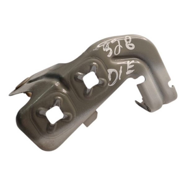 Guia Paralama Lateral Esquerdo Bmw 328 2015