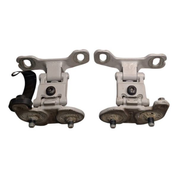 Par Dobradiça Tampa Traseira Bmw 118 120 2008 