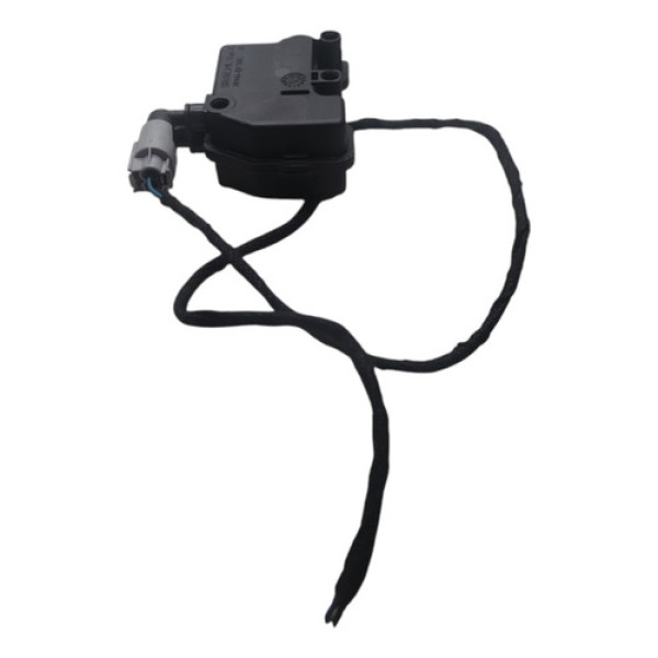 Trava Portinhola Bmw 116 2014 