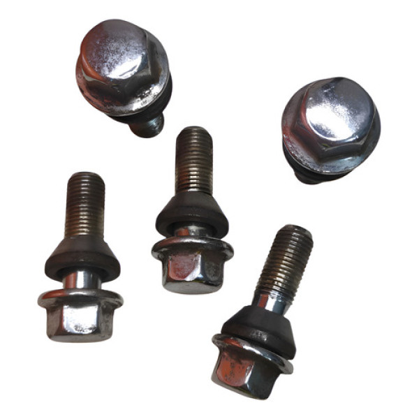 Kit Jogo 5 Parafusos Roda Fiat Toro 2017 Preto