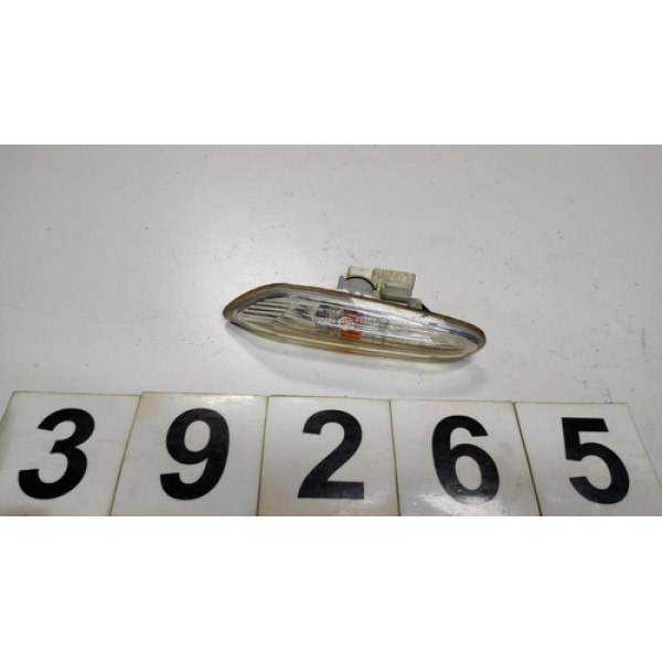 Pisca Paralama Lado Direito Bmw 118i 2010