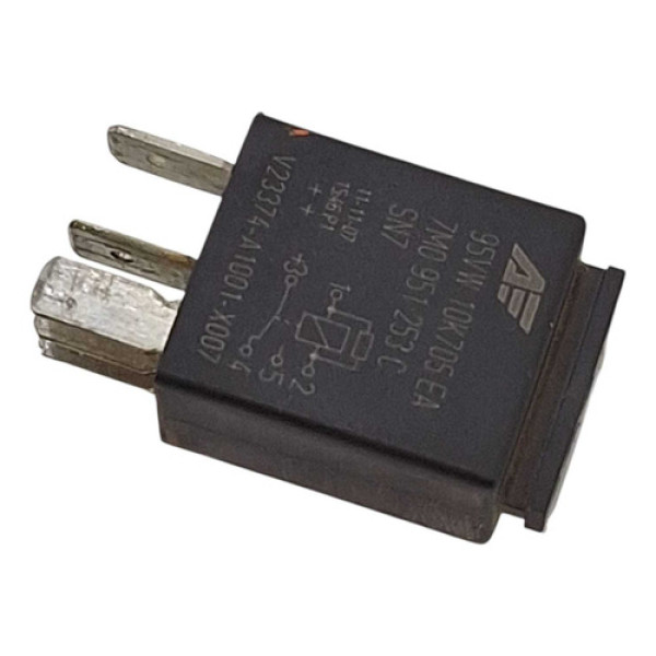 Conector Auxiliar Ar Condicionado Audi A4 2010