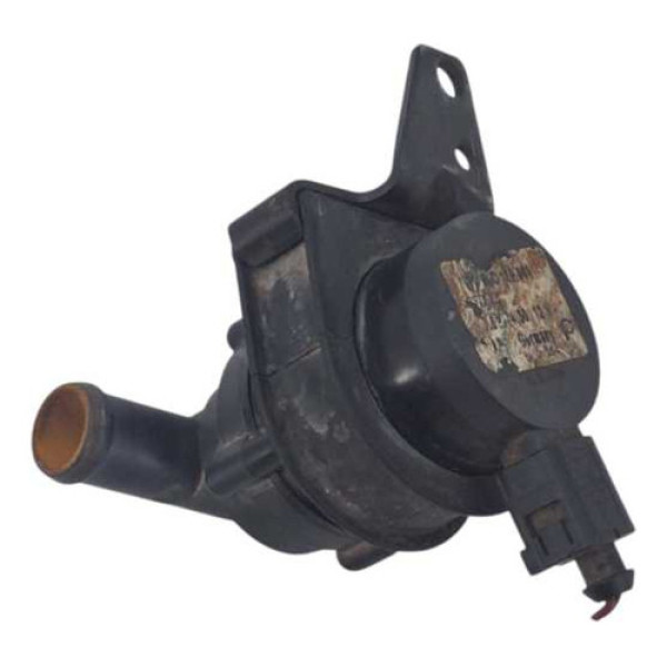 Bomba Agua Auxiliar Audi A4 2004