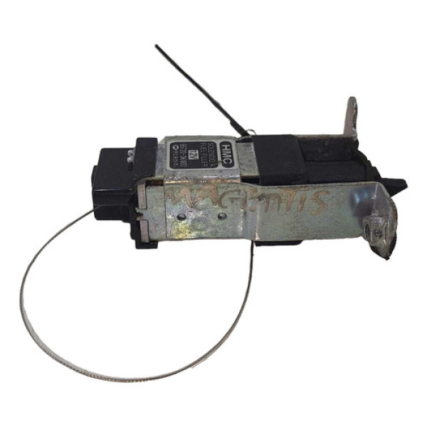 Trava Portinhola Kia Mangentis 2010