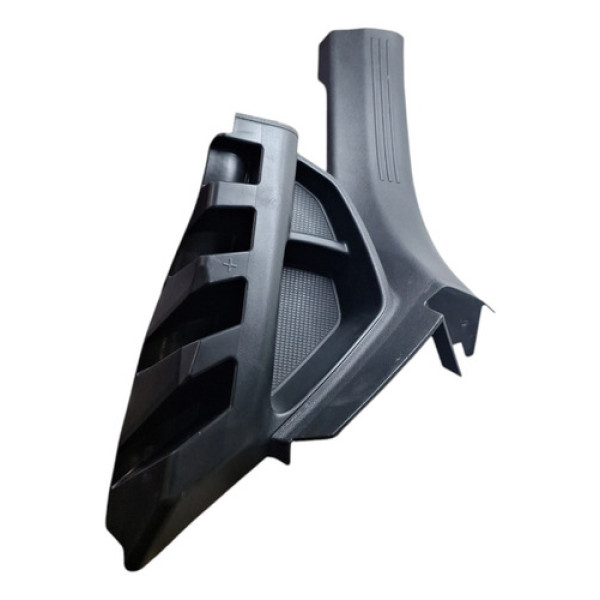 Moldura Soleira Porta Volvo C40 2022 Traseira Direita 