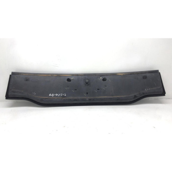 Moldura Tampa Traseira Discovery Sport 2022 Diesel 