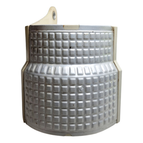 Defletor Semieixo Audi A3 1.8 2015 Dianteiro Direito  Prata Prata