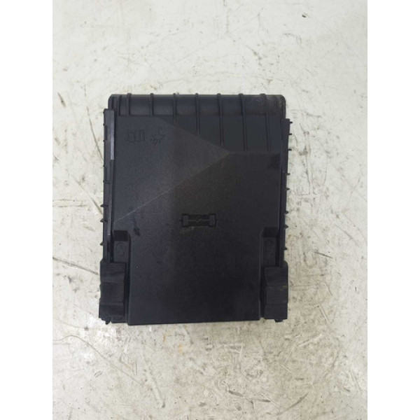 Tampa Caixa Fusivel Audi Q3 2015