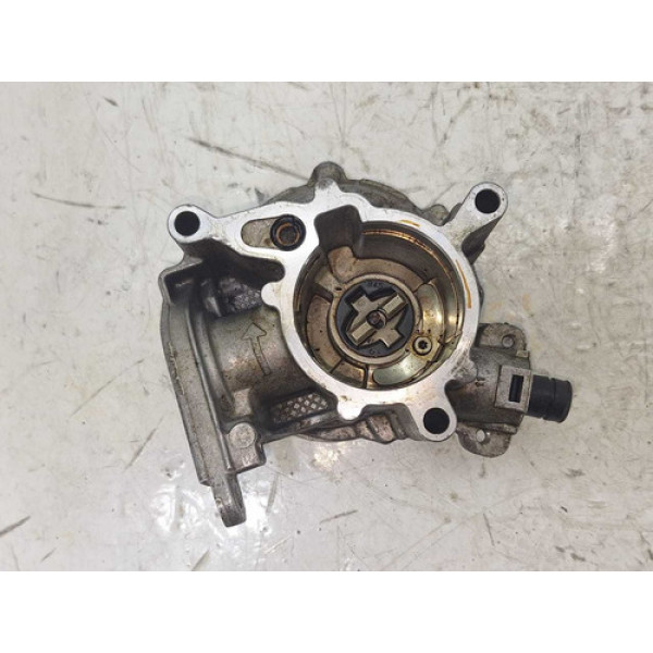 Bomba Vacuo Audi Q3 2015