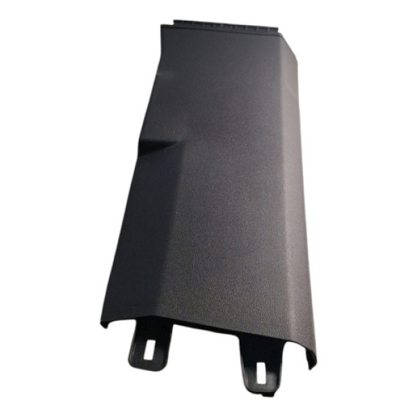 Acabamento Coluna Central Tiguan 2020 Dianteira Esquerda 