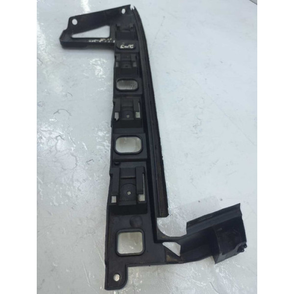 Guia Parachoque Passat 2009 Traseira Esquerda