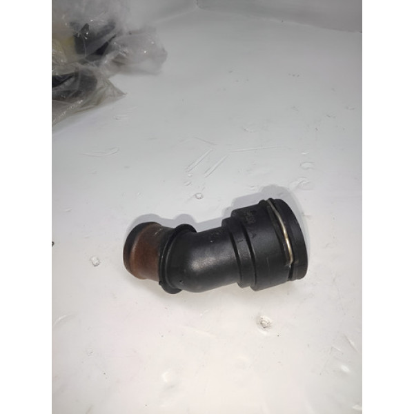 Conexao Mangueira Flange Agua Radiador Audi Q3 2015
