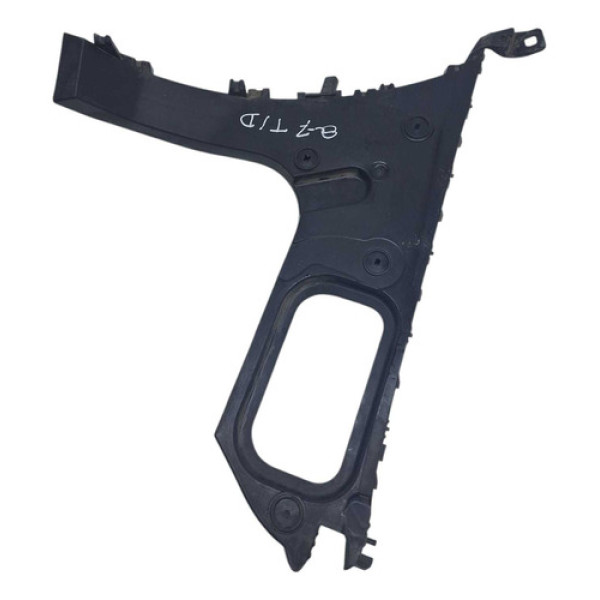 Guia Parachoque Audi Q7 3.0 2011 Traseiro Direito