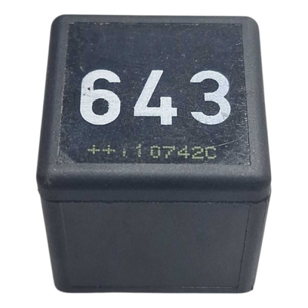 Conector Auxiliar 643 Audi Q7 3.0 2011