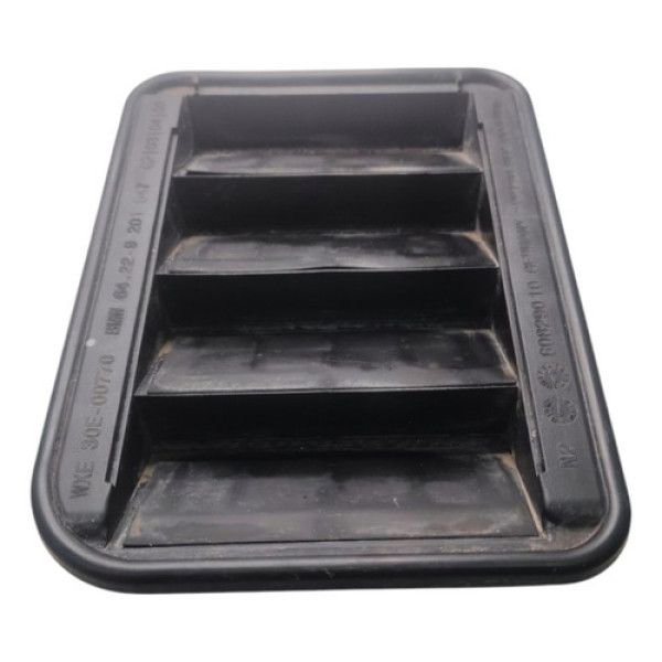 Difusor Saida Ar Bmw 116 2014 Traseiro Esquerdo 