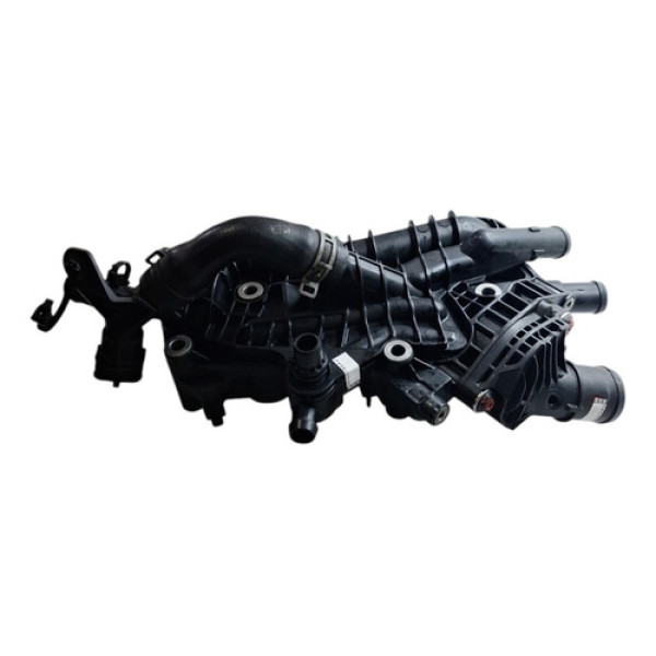 Carcaça Valvula Termostatica Volvo Xc40 2022 Hibrido 