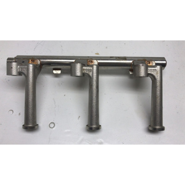 Flauta Bicos Combustível Volvo Xc40 Híbrido 2022