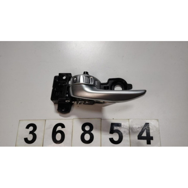 Maçaneta Interna Traseira Esq.  Fiat Toro 2017 =36854 Cx130