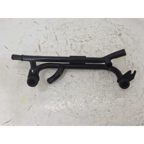 Cano Refrigeraçao Motor Audi A8 1998