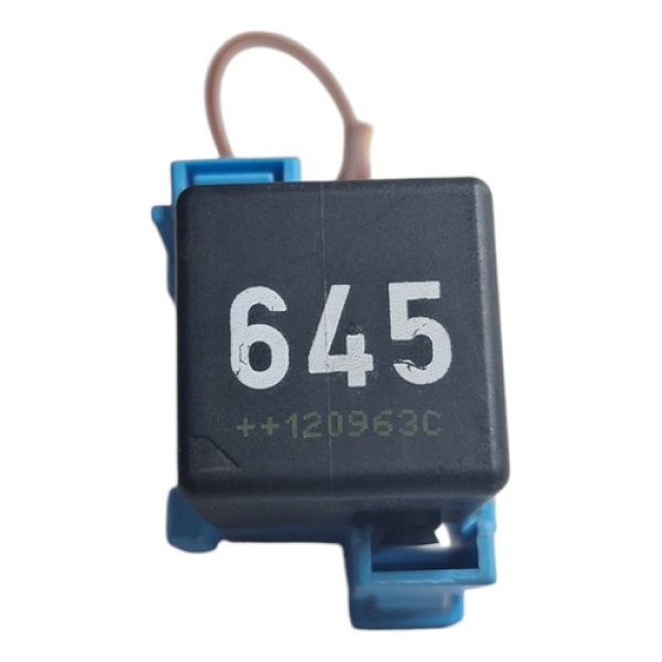 Conector Auxiliar 645 Audi Q3 2.0 2015 