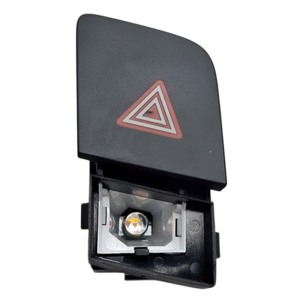 Botão Alerta Central Audi Q3 2015 Detalhe 1