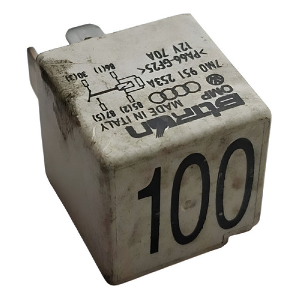 Conector Auxiliar 100 Audi A3 Vw Jetta Amarok 2011 2012