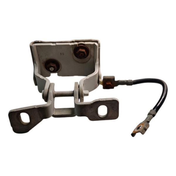 Dobradiça Tampa Traseira Bmw 118 2015 Lado Esquerdo 