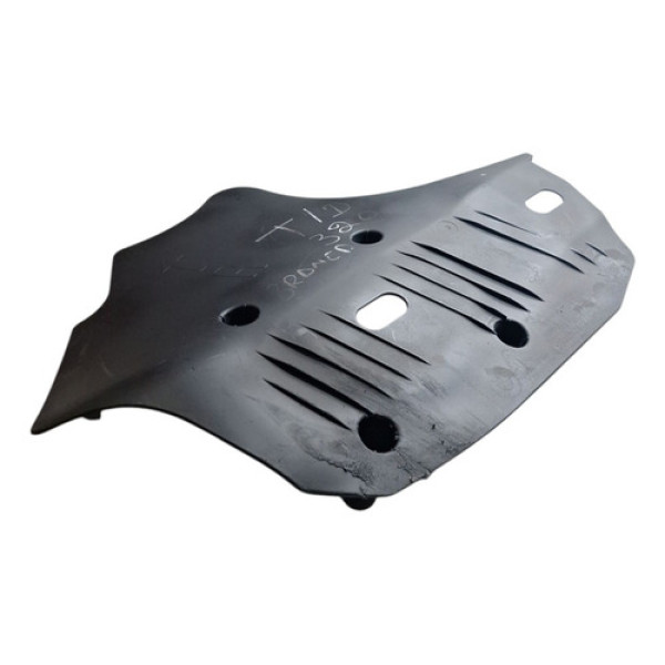 Acabamento Suspensao Bmw 320 2015 Traseira Direita 