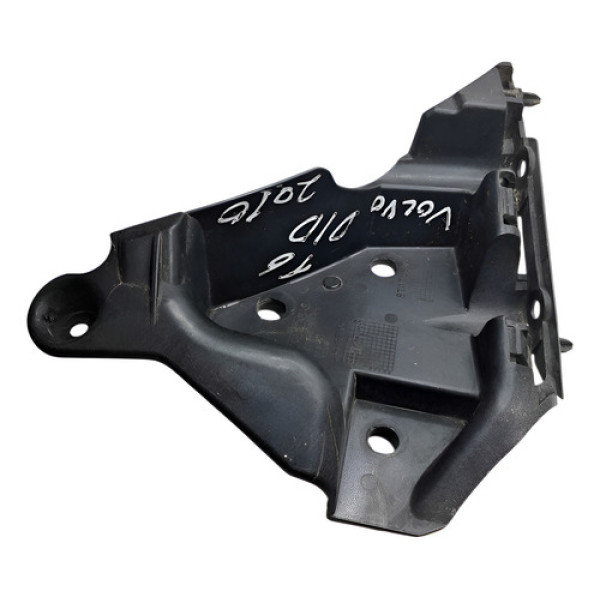 Guia Parachoque Volvo Xc60 T6 2010 Dianteiro Direito