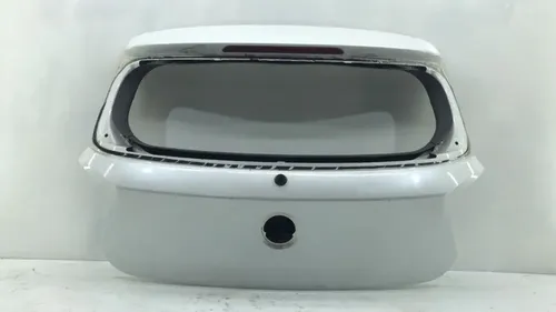 Tampa Bmw 118 2013 2014 2015 Traseira Lisa Original 