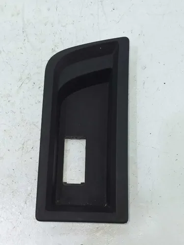 Moldura Entrada Usb Aux In Bmw 320i 2014 1