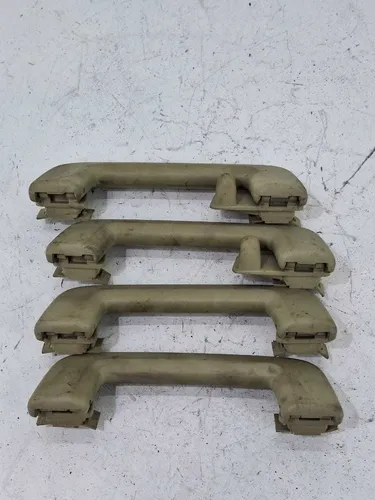 Kit Jogo Pega Mão Alça Teto Vw Tiguan 2010 1